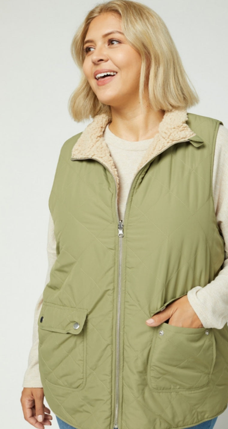 Plus Size Quilted Reversible Vest