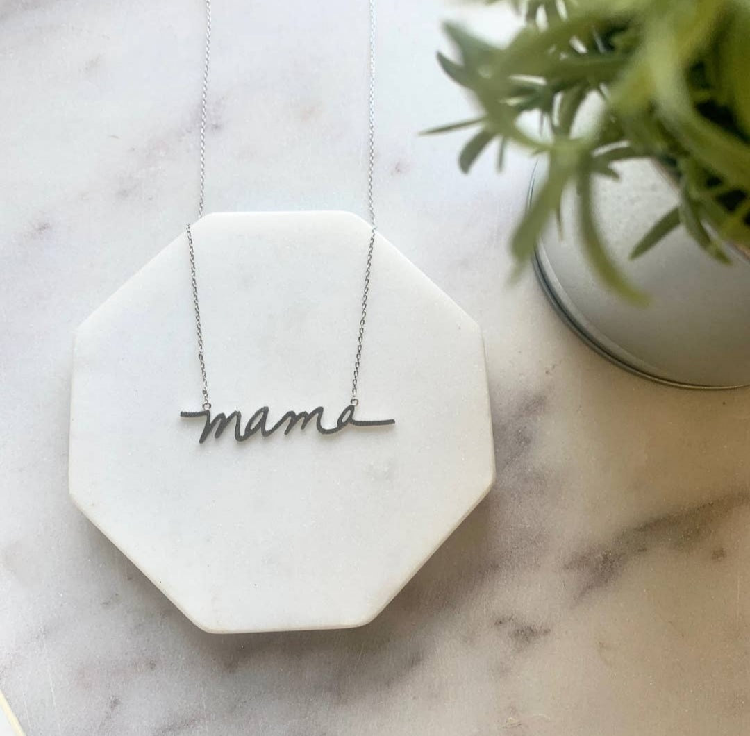 Mama Necklace