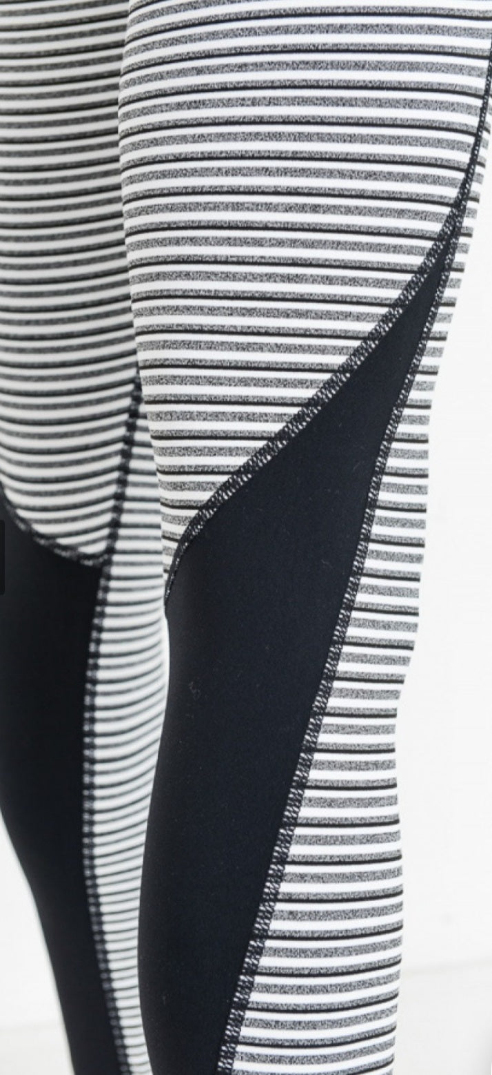 Monochrome Tiramisu Colorblock Highwaist Leggings