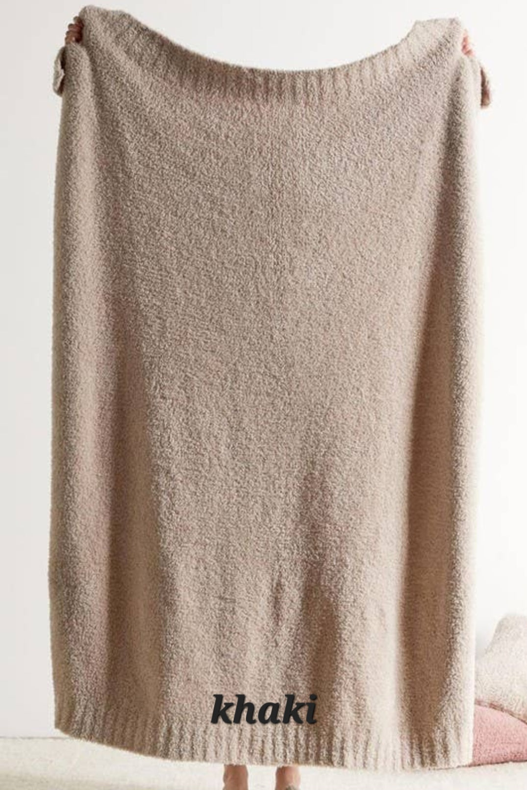 Comfy Luxe Solid Blankets